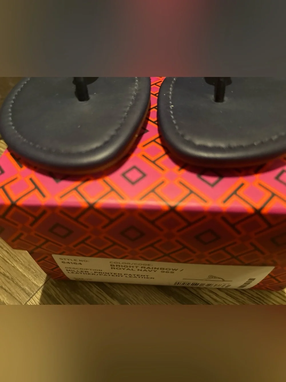 Tory Burch Navy Thong Sandals with Rainbow Logo - Picture 2 of 4